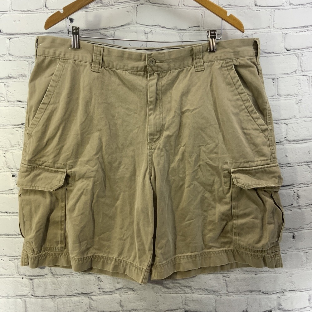 Merona Cargo Shorts Mens Sz 42 Khaki Casual‎ Hiking Camping